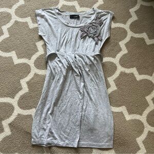 Beautiful comfy gray dress